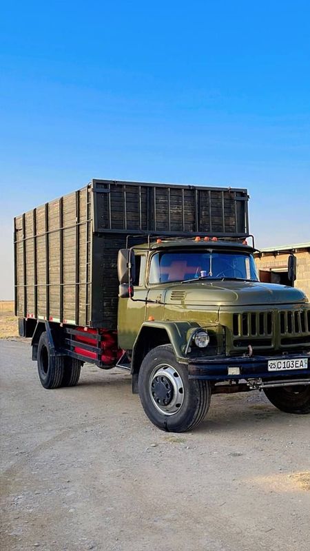 Zil 131 sotiladi Zil 131 sotiladi