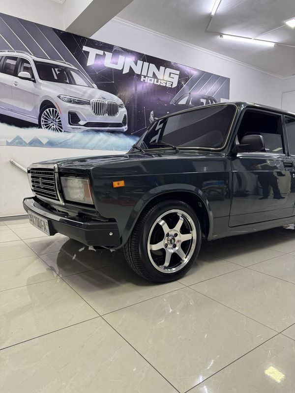 Lada 2107. Yili 2010. Holati ideal Lada 2107. Yili 2010. Holati ideal