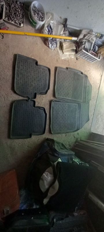 Продаётся для пол спарк Продаётся для пол спарк