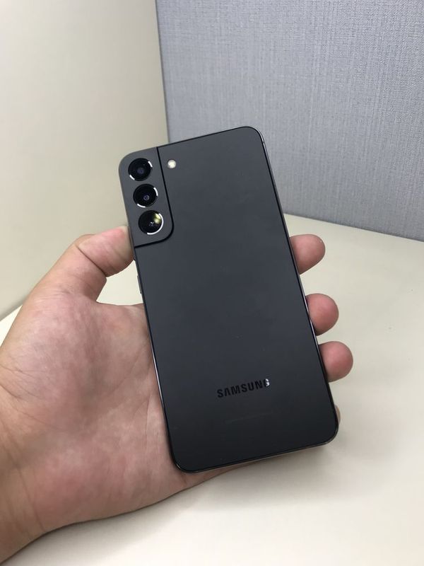 Samsung s22 plus ideal 256gb Samsung s22 plus ideal 256gb