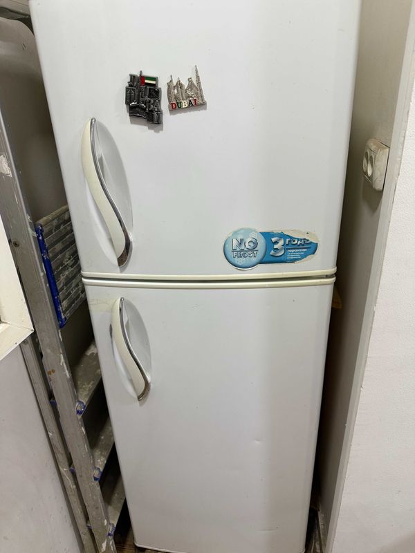 Холодилник LG GR-262QC Холодилник LG GR-262QC