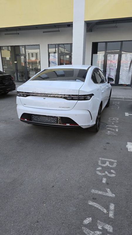 BYD chazor 2023 55talik kraskasi kapot krilo eshikga perehot o'tgan h BYD chazor 2023 55talik kraskasi kapot krilo eshikga perehot o'tgan h