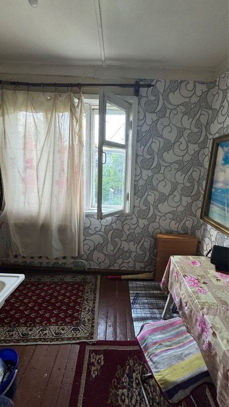 Продаеться срочно 1/2/2 Янгихаетском районе Спутник-8 Продаеться срочно 1/2/2 Янгихаетском районе Спутник-8