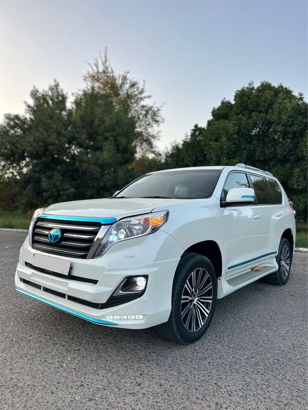 Tayota Land Cruiser Prado 150