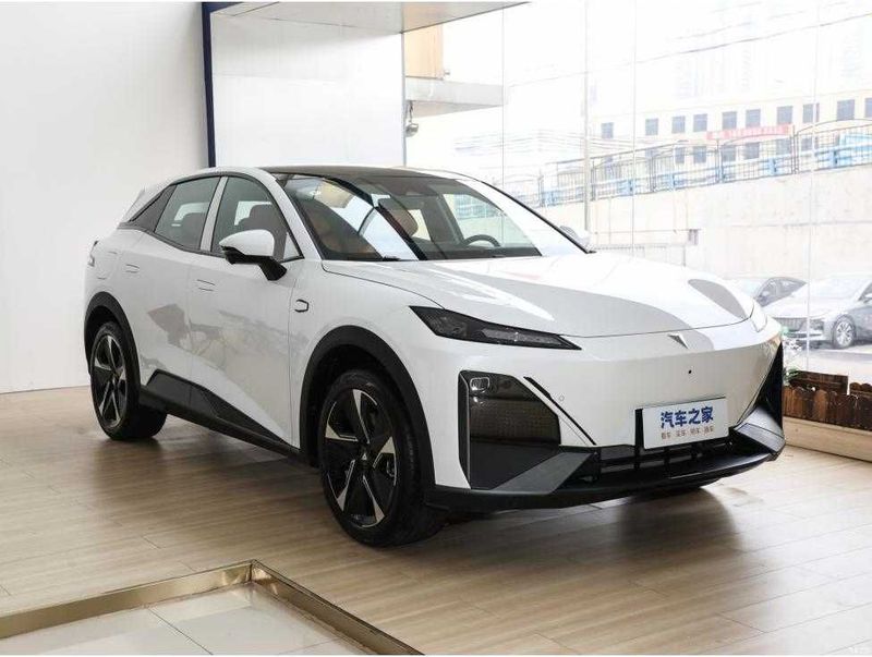 Changan Deepal S07 Hybrid продаётся — максимальная комплектация Changan Deepal S07 Hybrid продаётся — максимальная комплектация