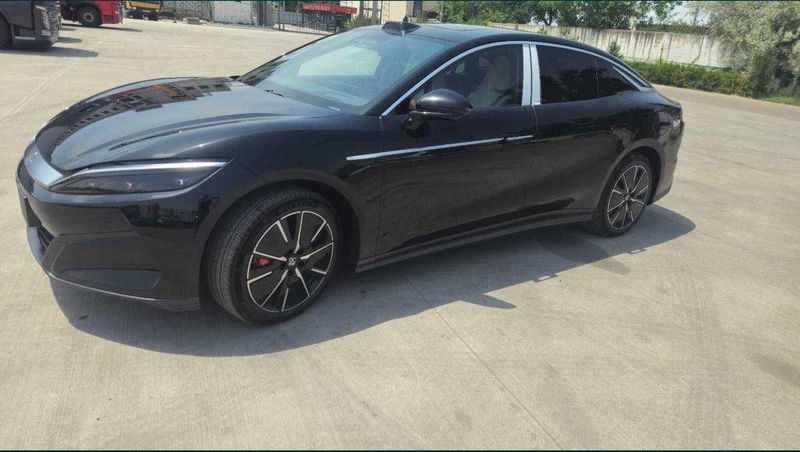Byd Han L 1 ta mator Byd Han L 1 ta mator