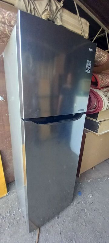 Продаётся холодильник LG Продаётся холодильник LG