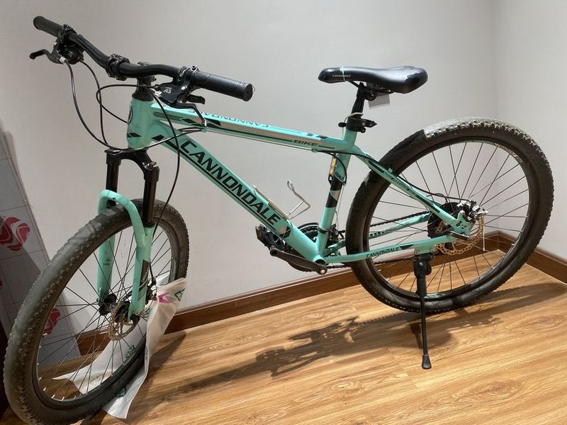 Продаю велик 26 cannondale китайская сборка Продаю велик 26 cannondale китайская сборка