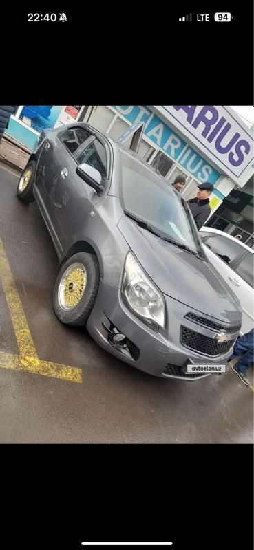 Chevrolet cobalt avtomat 2020 yil xolati yaxshi