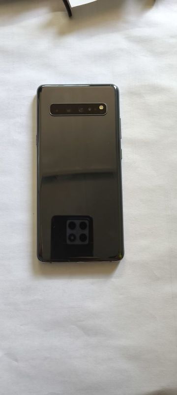 Samsung Galaxy S10 5G 8/512 Samsung Galaxy S10 5G 8/512