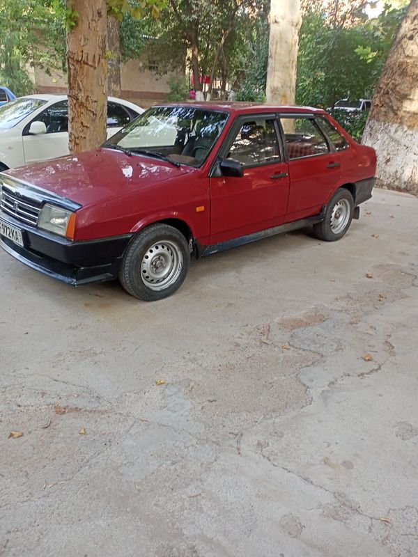 Автомобиль легковой Ваз 2199 Самара год выпуска 1992 цвет Вишневый