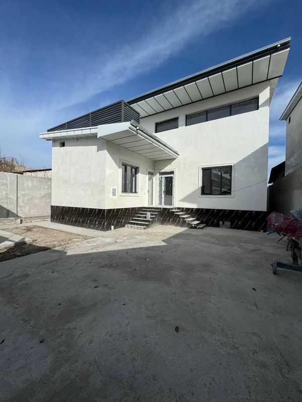 Bardankulda 2.7 sotix 2 etaj 7 xona + podvol Bardankulda 2.7 sotix 2 etaj 7 xona + podvol