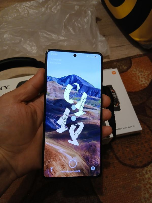 note 14s quloqchin va mi band 10