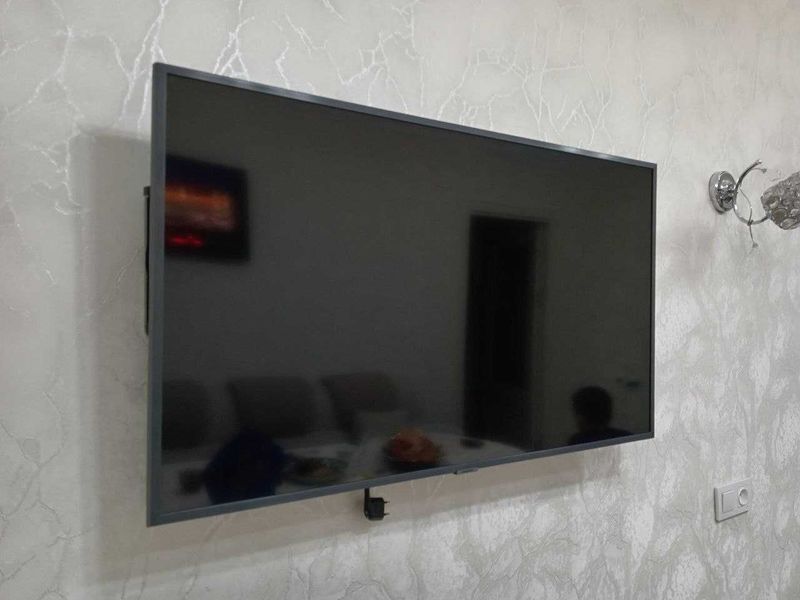 Продам Телевизор TCL 43 без Smart Продам Телевизор TCL 43 без Smart