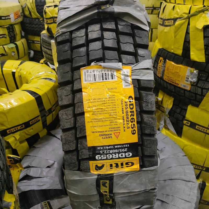 Furalarga gruzovoy mashinalarga 295/80R22.5 razmerli balonlar bor