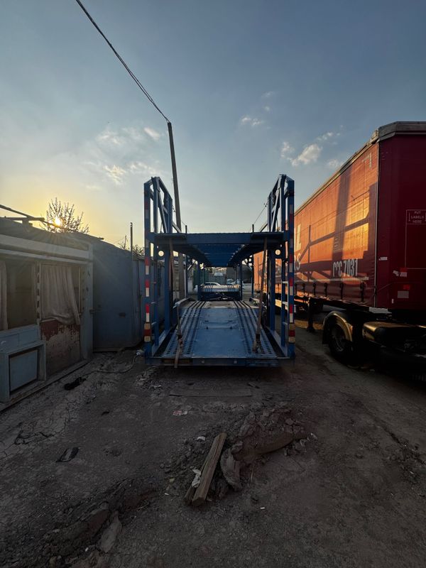 Автовоз прицеп Luchi LC9202 Автовоз прицеп Luchi LC9202