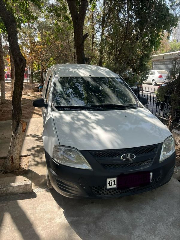 Продается Lada Largus фургон Продается Lada Largus фургон
