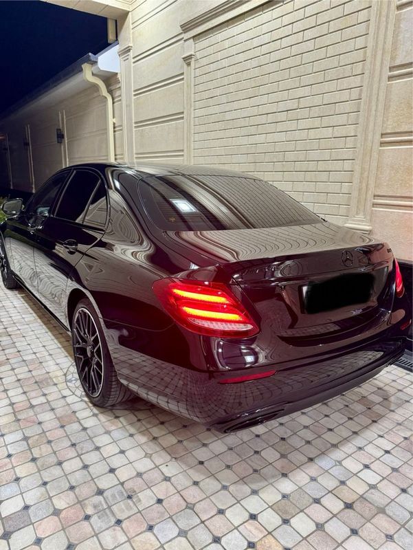 Mercedes benz w213 e400 Mercedes benz w213 e400