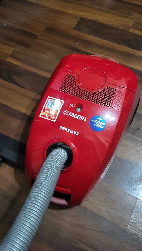 Пылесос Samsung SC 5620