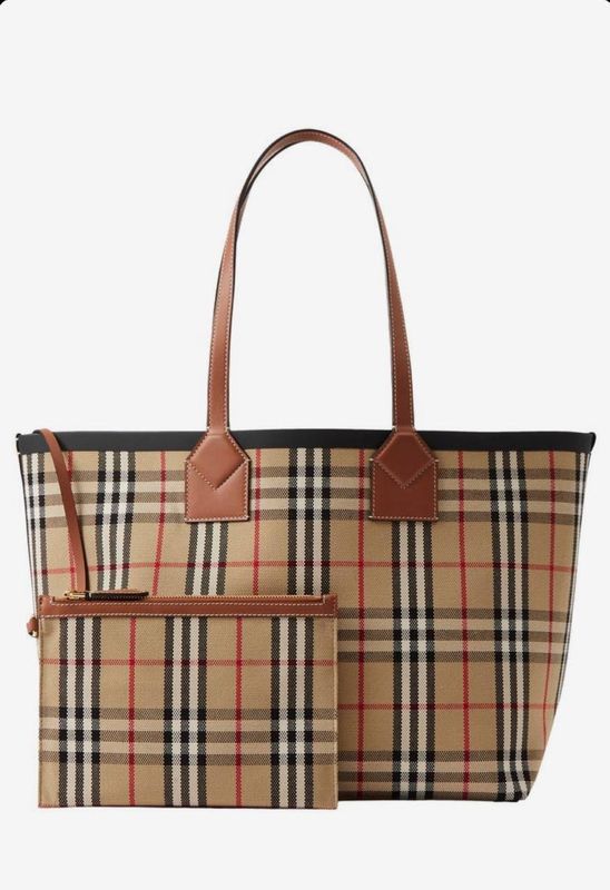 Burberry lux sumka Burberry lux sumka