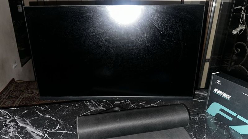 Продам 180 гц монитор Продам 180 гц монитор
