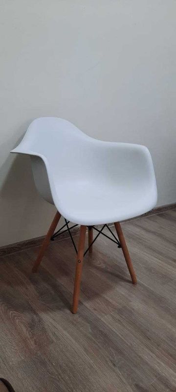 Продаем кресло EAMES, купите его у производителя