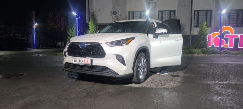 Toyota Highlander ghibrid limited