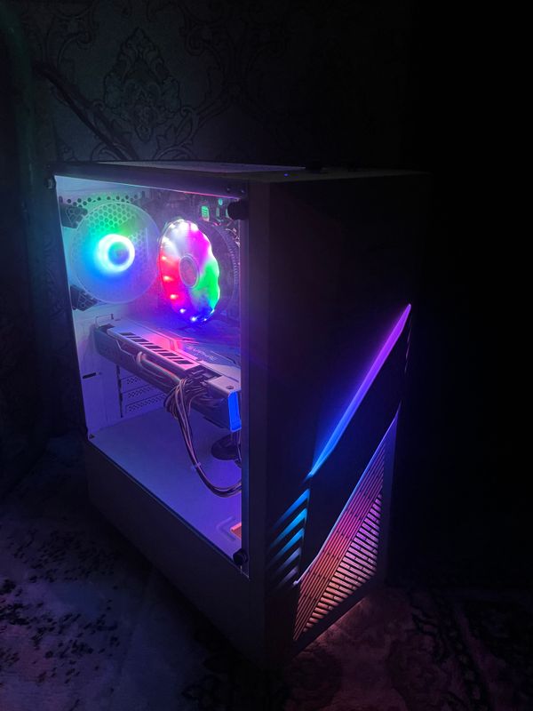 Pc kompyuter gaming Pc kompyuter gaming