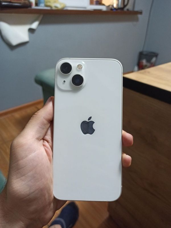 Iphone 13 (White) Iphone 13 (White)