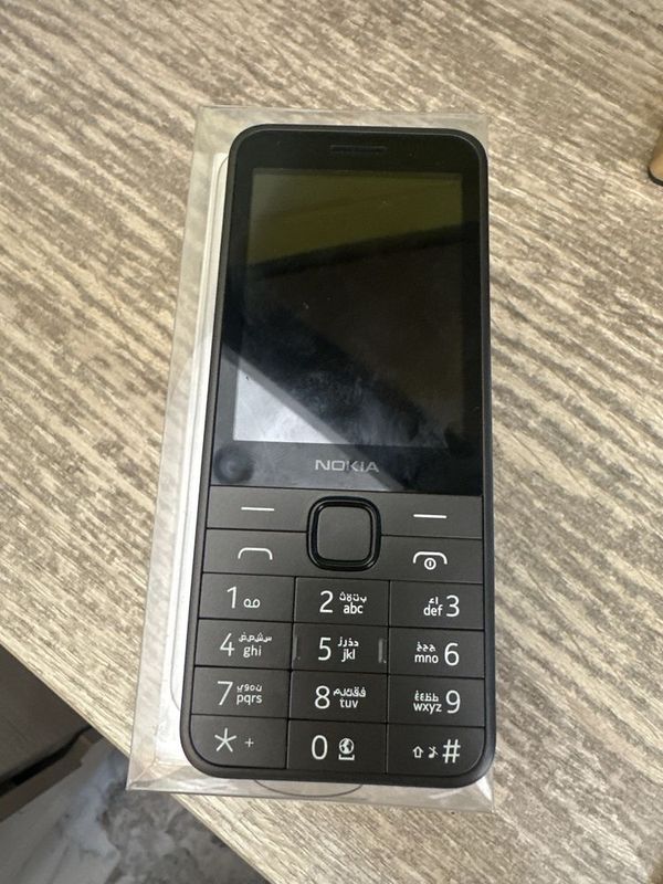 Nokia 235 4G yangi telefon Nokia 235 4G yangi telefon
