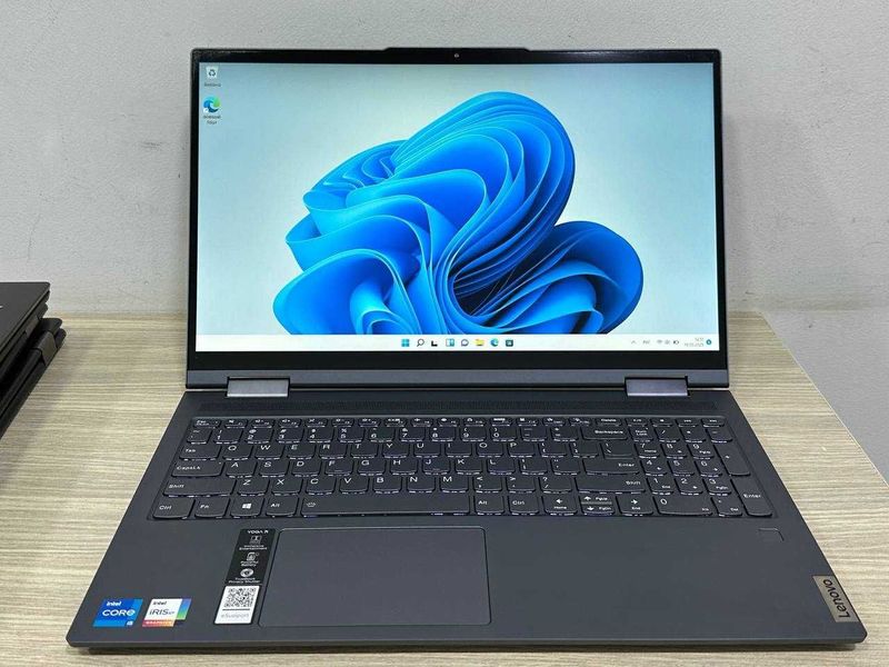 Lenovo Yoga X360 I5 1135G7 touch screen, touch id, intel iris XE Lenovo Yoga X360 I5 1135G7 touch screen, touch id, intel iris XE