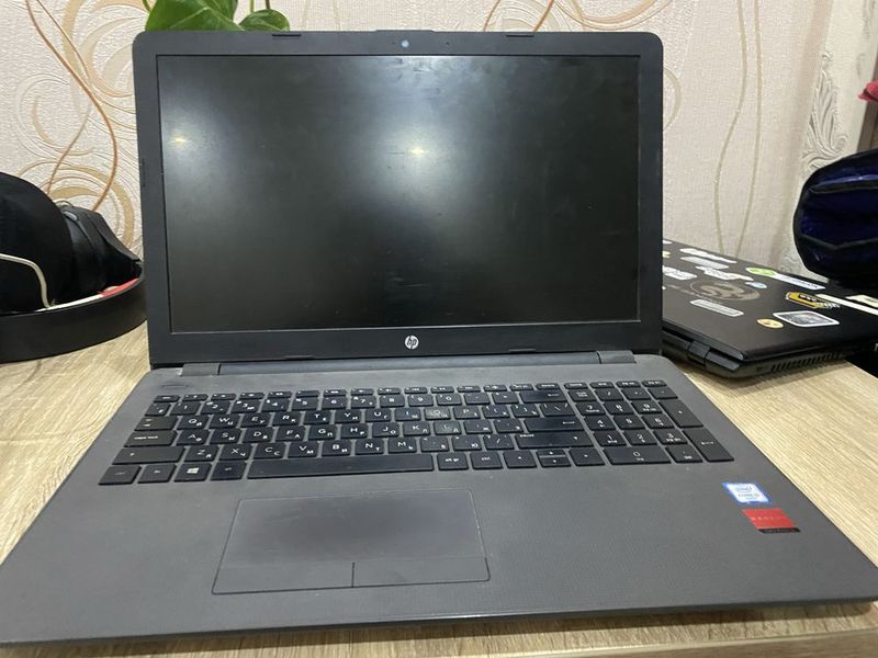 HP core i3 chotki turibdi