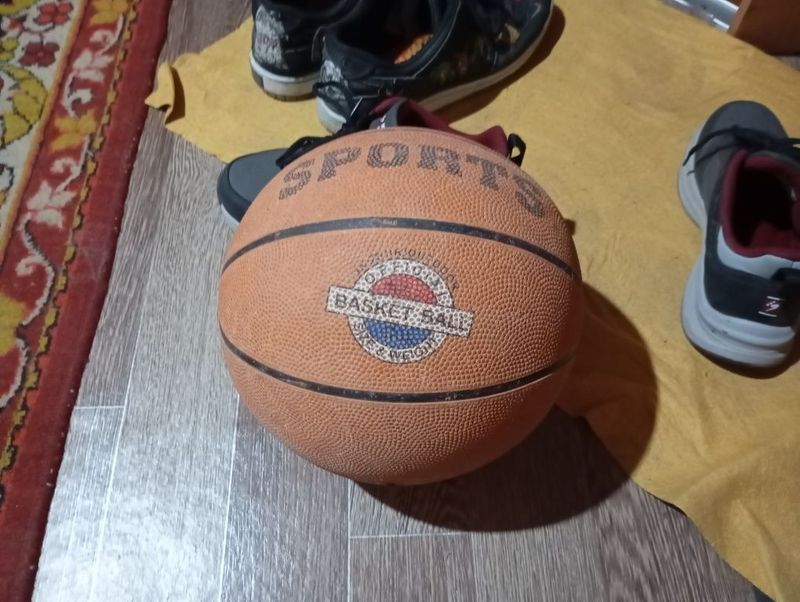 Баскетбольный мячик Баскетбольный мячик