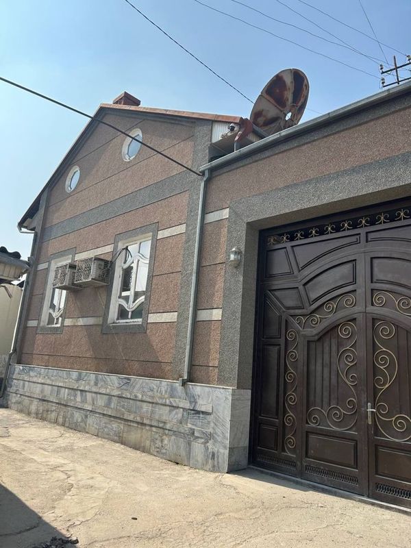 Tayyor Hovli Sotiladi Adres Margilon Uram choyhona Orqasida Tayyor Hovli Sotiladi Adres Margilon Uram choyhona Orqasida