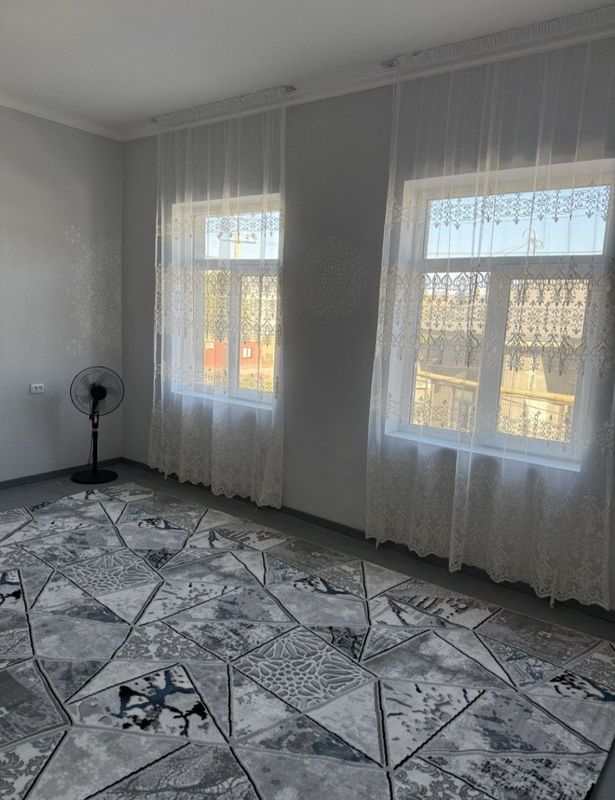 Arenda kvartira oilaga Sergeli