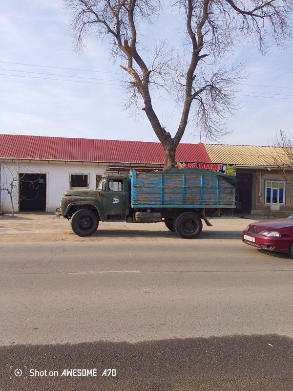 Zil sotiladi bartavoy Zil sotiladi bartavoy