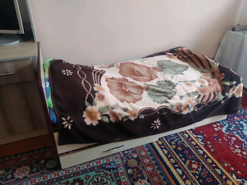 продам кроватк три в одном продам кроватк три в одном