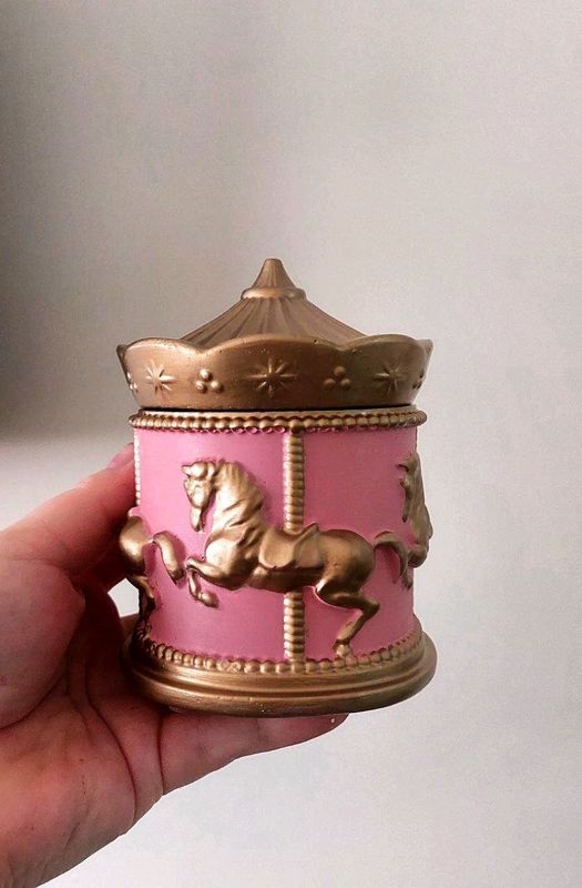 Шкатулка карусель Шкатулка карусель
