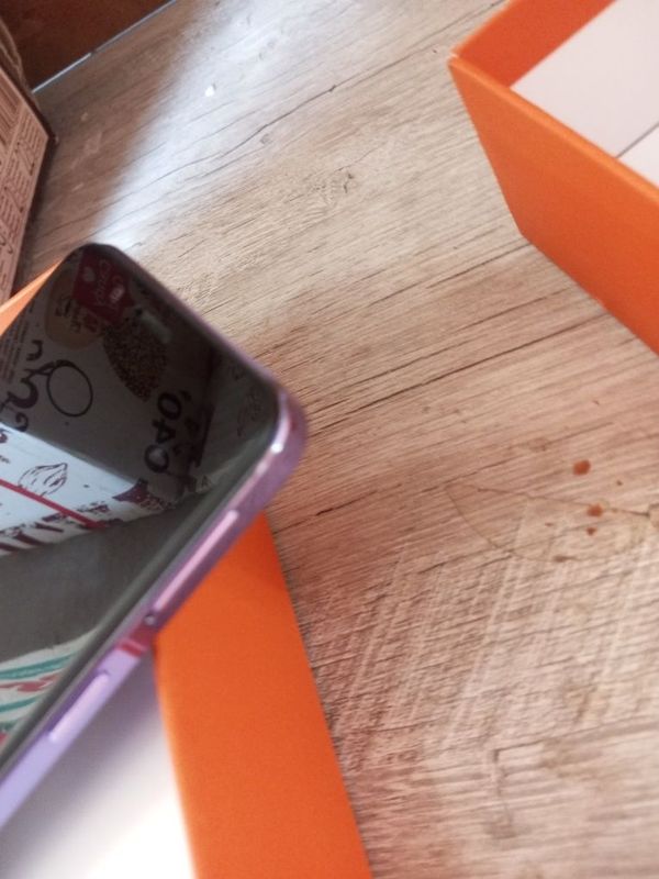 Samsung A 05 holati yangi Samsung A 05 holati yangi