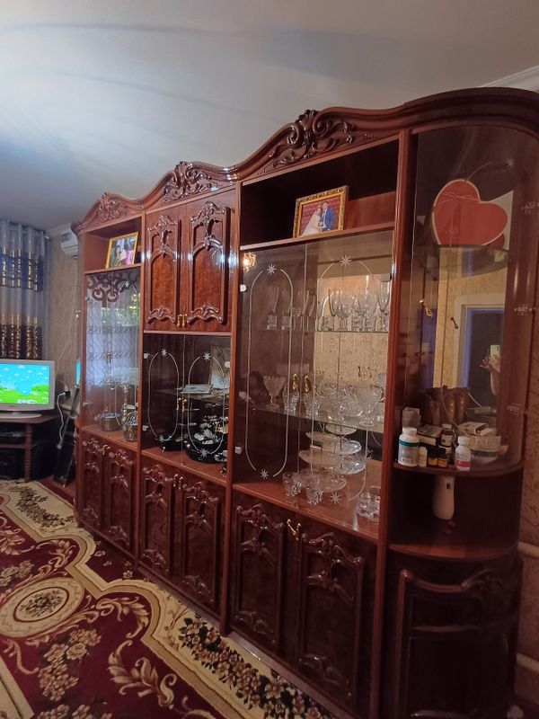 Стенка сотилади.