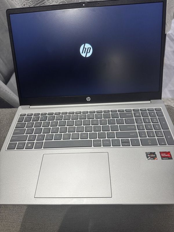Продается ноутбук hp