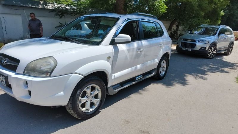Hyundai Tucson sotiladi srochna Hyundai Tucson sotiladi srochna