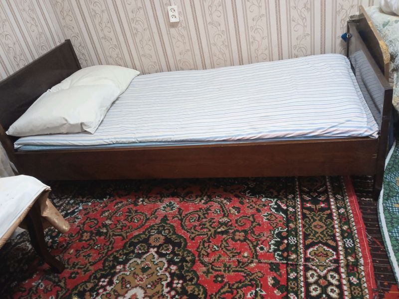 Продается кровать, krovat sotiladi Продается кровать, krovat sotiladi