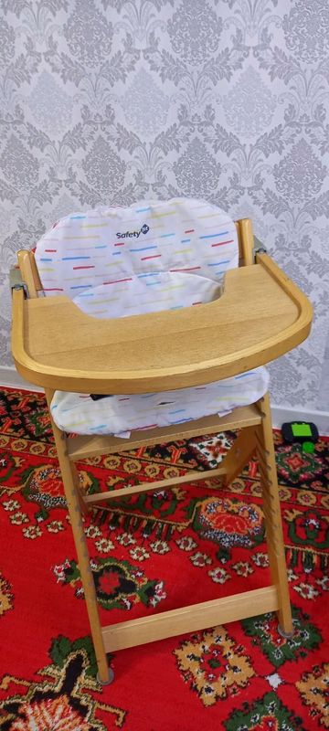 Стулчик для кормления Стулчик для кормления