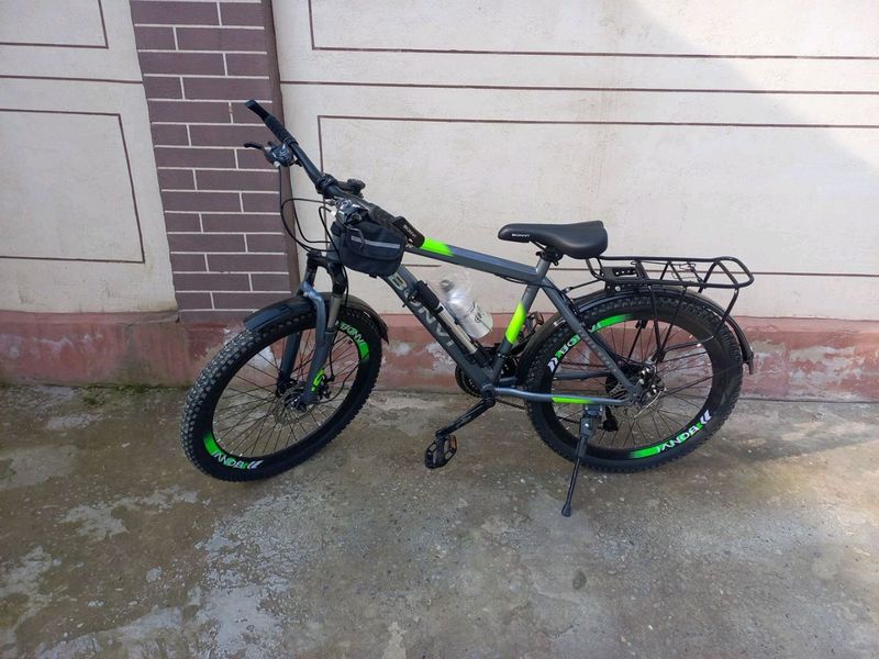 velosiped xolati yangi narxi 900 ming soʻm velosiped xolati yangi narxi 900 ming soʻm
