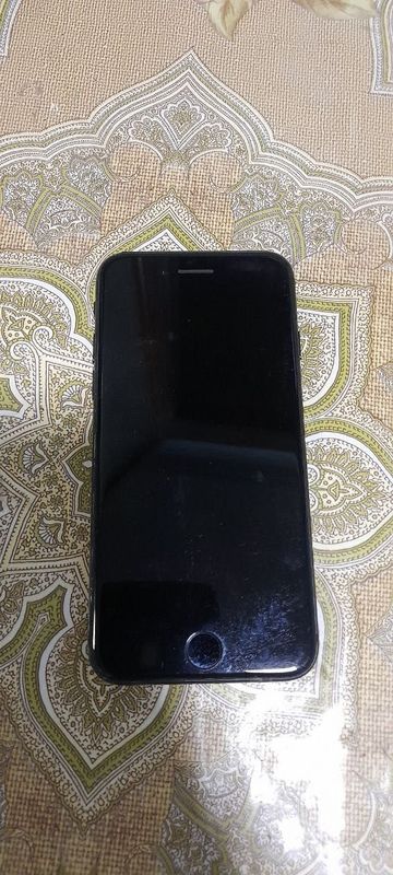 Iphone 7 sotiladi Iphone 7 sotiladi
