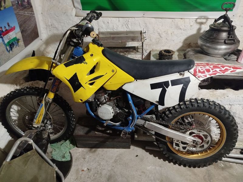 Suzuki motocross Suzuki motocross