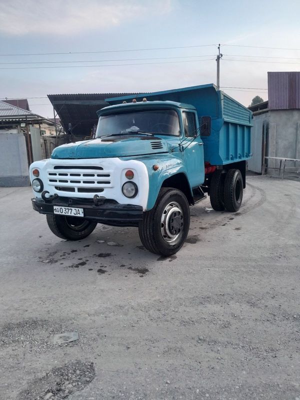 Zil 130 Sotiladi ! Zil 130 Sotiladi !