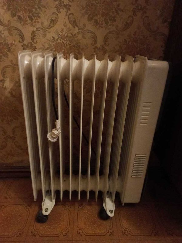 Обогреватель масляный 10 секций Обогреватель масляный 10 секций