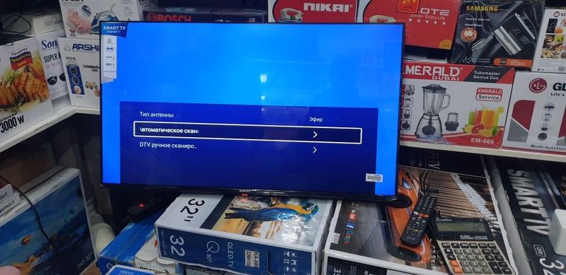 Телевизор SAMSUNG 43 смарт андроид без рамки